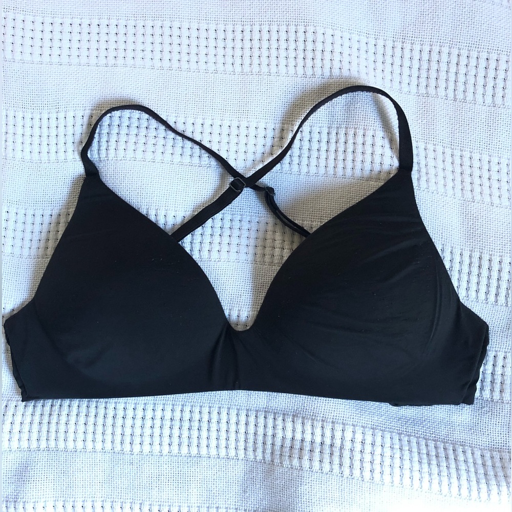 Victoria’s Secret Wireless Push-Up Bra